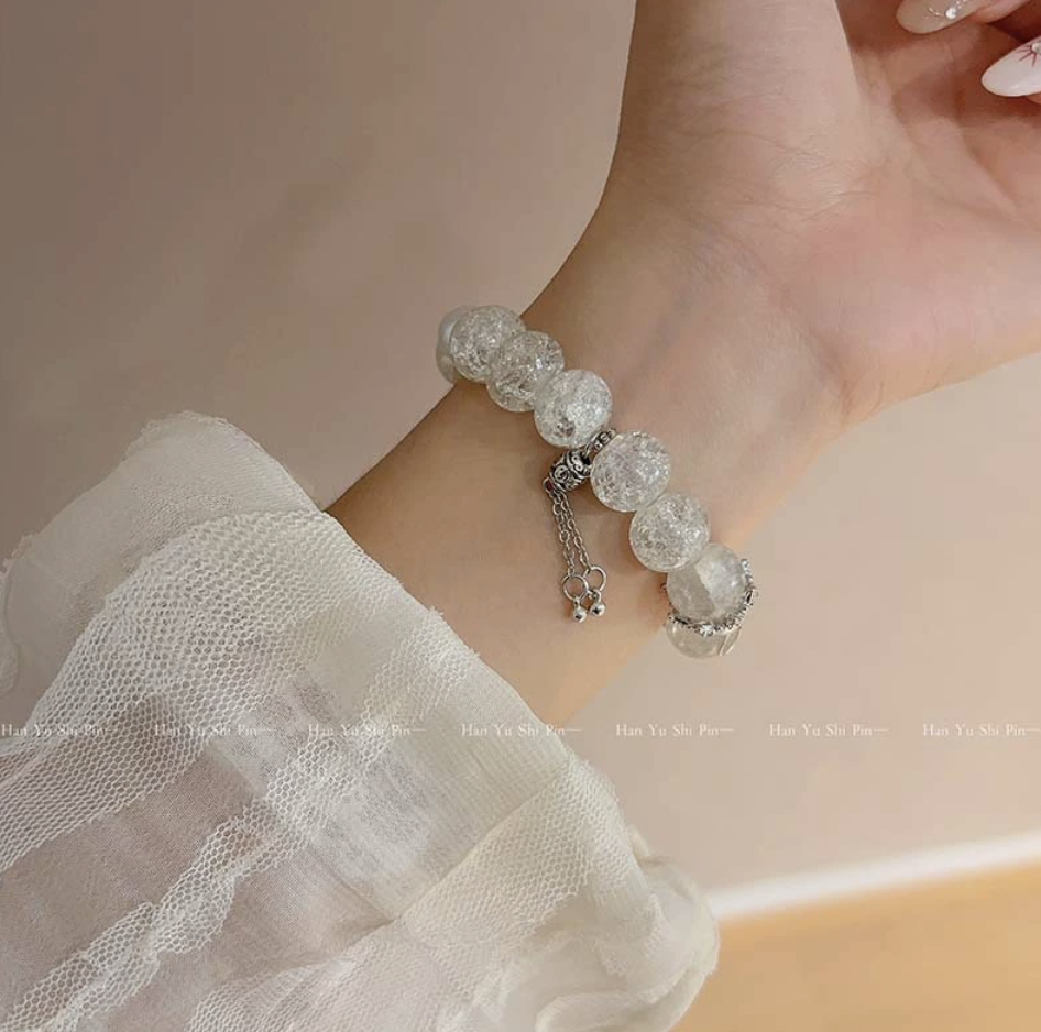 Clear Crystal & Pearl-Style Stretch Bracelet